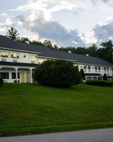 Town & Country Inn and Resort