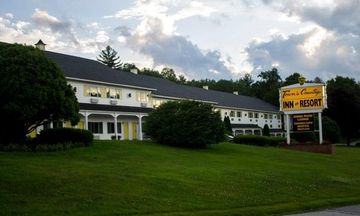 Town & Country Inn and Resort