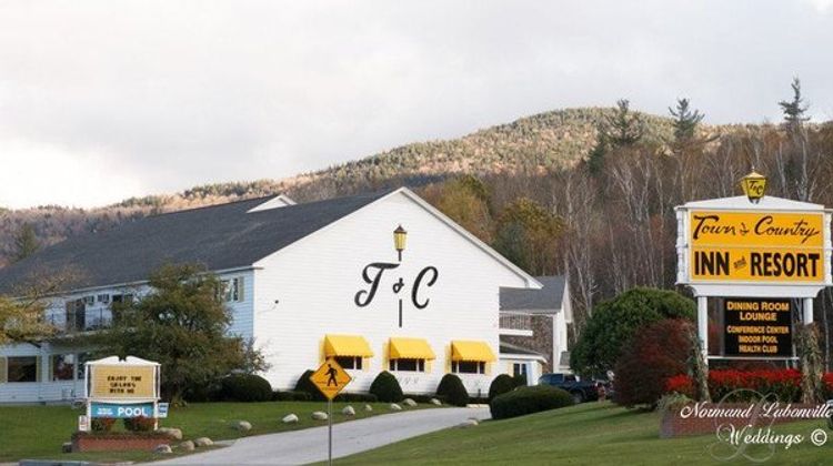 Town & Country Inn and Resort Exterior