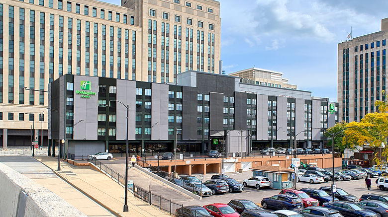 <b>Holiday Inn Chicago-Downtown Exterior</b>. Images powered by <a href="https://www.leonardoworldwide.com/" title="Leonardo Worldwide" target="_blank">Leonardo</a>.