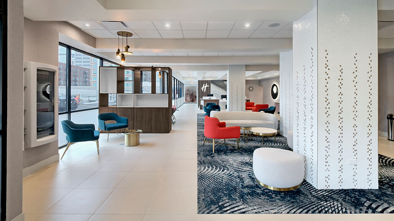 <b>Holiday Inn Chicago-Downtown Lobby</b>. Images powered by <a href="https://www.leonardoworldwide.com/" title="Leonardo Worldwide" target="_blank">Leonardo</a>.