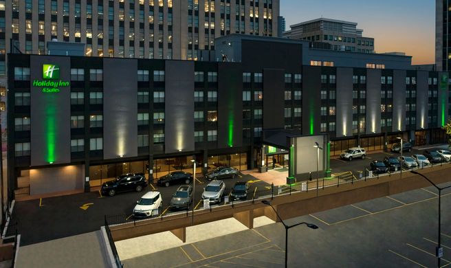 Holiday Inn Chicago-Downtown Exterior