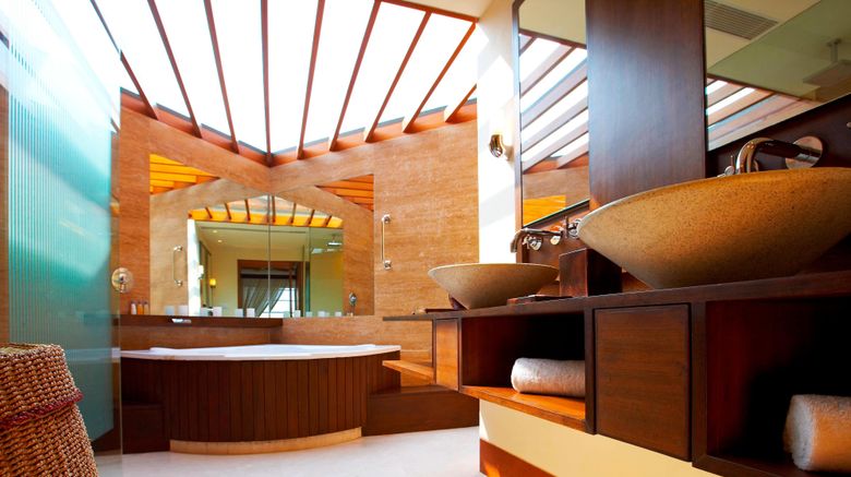 <b>The Westin Sohna Resort & Spa Room</b>. Images powered by <a href="https://www.leonardoworldwide.com/" title="Leonardo Worldwide" target="_blank">Leonardo</a>.