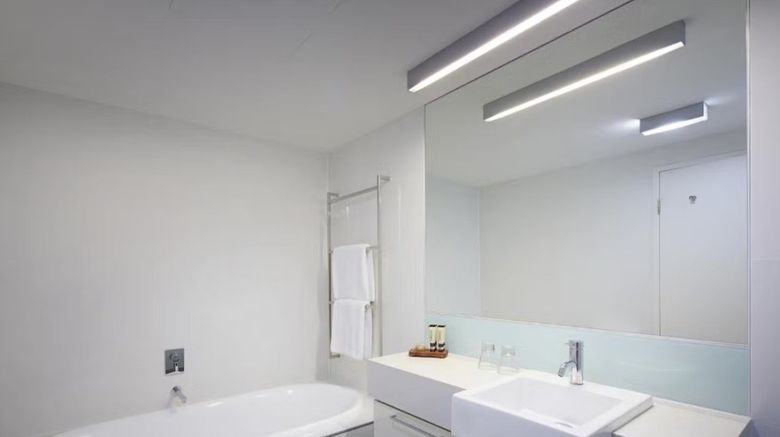 <b>East Perth Suites Hotel Room</b>. Images powered by <a href="https://www.leonardoworldwide.com/" title="Leonardo Worldwide" target="_blank">Leonardo</a>.