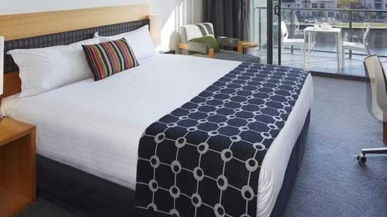 <b>East Perth Suites Hotel Room</b>. Images powered by <a href="https://www.leonardoworldwide.com/" title="Leonardo Worldwide" target="_blank">Leonardo</a>.