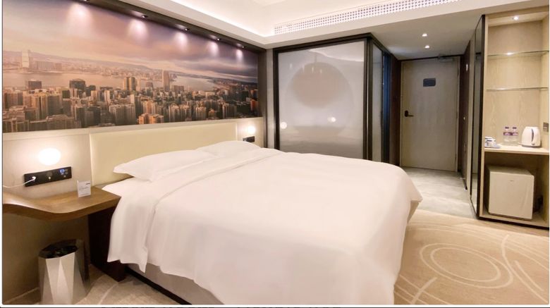 <b>Guangdong Hotel Room</b>. Images powered by <a href="https://www.leonardoworldwide.com/" title="Leonardo Worldwide" target="_blank">Leonardo</a>.