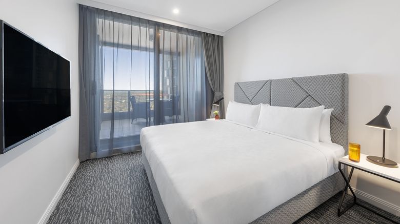 <b>Meriton Suites George St Suite</b>. Images powered by <a href="https://www.leonardoworldwide.com/" title="Leonardo Worldwide" target="_blank">Leonardo</a>.