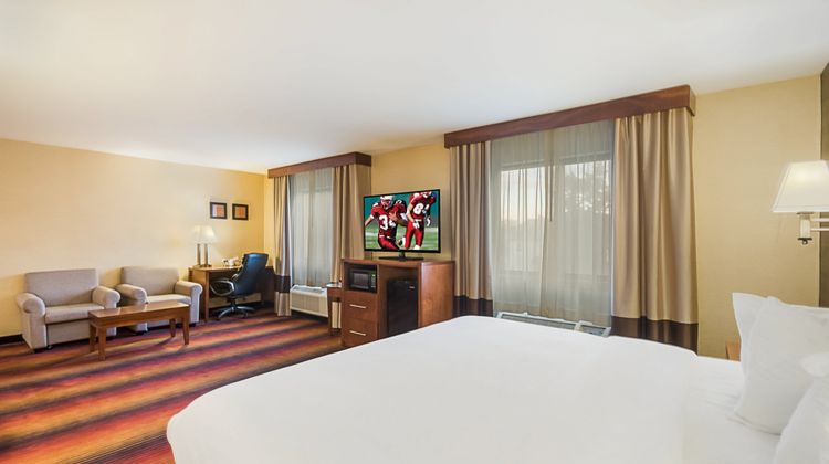 Red Roof Inn Fairfield Suite
