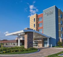 Fairfield Inn & Suites Chicago O'Hare Exterior