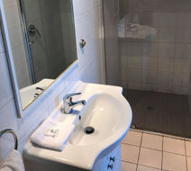 Guiding Star Hotel Room