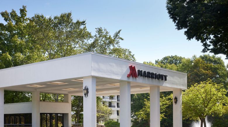 <b>Marriott Park Ridge Exterior</b>. Images powered by <a href="https://www.leonardoworldwide.com/" title="Leonardo Worldwide" target="_blank">Leonardo</a>.