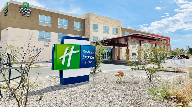 <b>Holiday Inn Express & Suites Blythe Exterior</b>. Images powered by <a href="https://www.leonardoworldwide.com/" title="Leonardo Worldwide" target="_blank">Leonardo</a>.