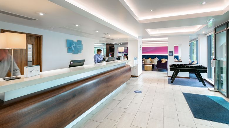 <b>Holiday Inn Express Burnley Lobby</b>. Images powered by <a href="https://www.leonardoworldwide.com/" title="Leonardo Worldwide" target="_blank">Leonardo</a>.