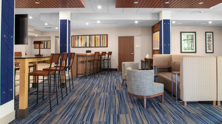 Holiday Inn Express Ogunquit-Kennebunk Lobby