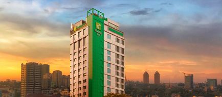 Holiday Inn Dhaka City Centre Exterior