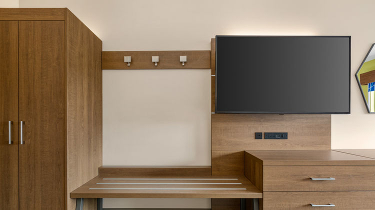 Holiday Inn Express & Suites Ukiah Room