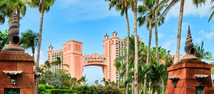 The Royal at Atlantis, Autograph Collection Exterior