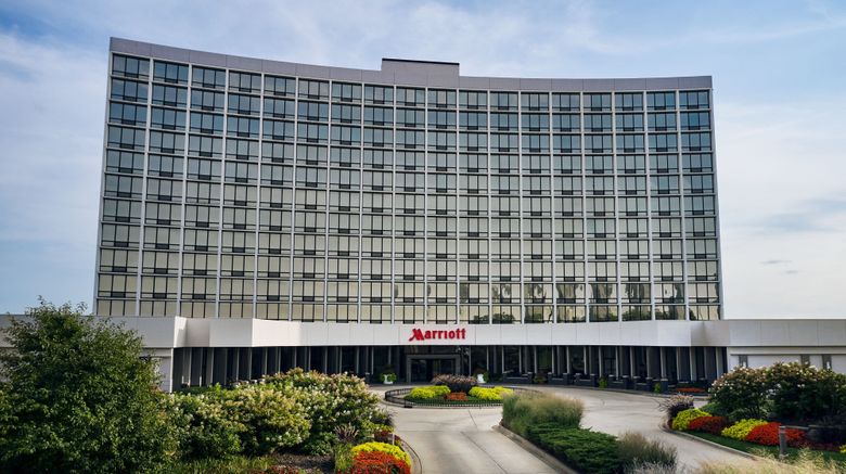 <b>Chicago Marriott Oak Brook Exterior</b>. Images powered by <a href="https://www.leonardoworldwide.com/" title="Leonardo Worldwide" target="_blank">Leonardo</a>.