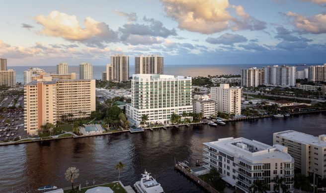 Residence Inn Intracoastal/Il Lugano Exterior