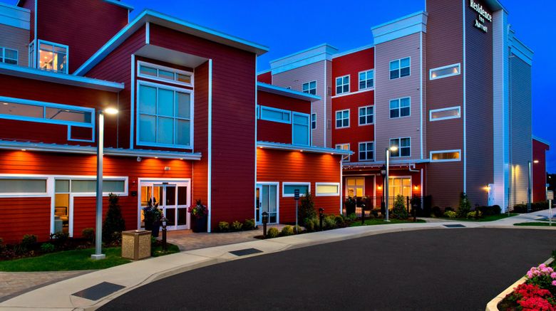 <b>Residence Inn Long Island East End Exterior</b>. Images powered by <a href="https://www.leonardoworldwide.com/" title="Leonardo Worldwide" target="_blank">Leonardo</a>.