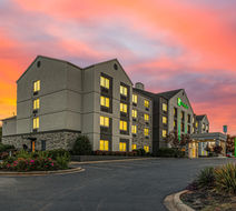 Holiday Inn Spartanburg Northwest Exterior