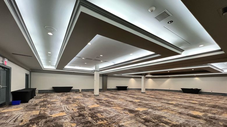 <b>Holiday Inn Toronto Airport Hotel Meeting</b>. Images powered by <a href="https://www.leonardoworldwide.com/" title="Leonardo Worldwide" target="_blank">Leonardo</a>.
