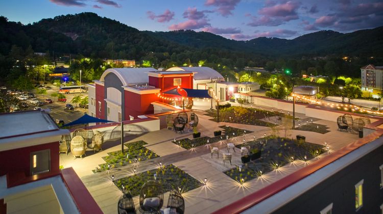 Candlewood Suites Asheville Downtown Exterior