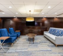 Holiday Inn Express Lobby