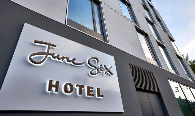 June Six Hotel Berlin West City Exterior