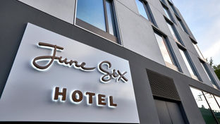 June Six Hotel Berlin West City
