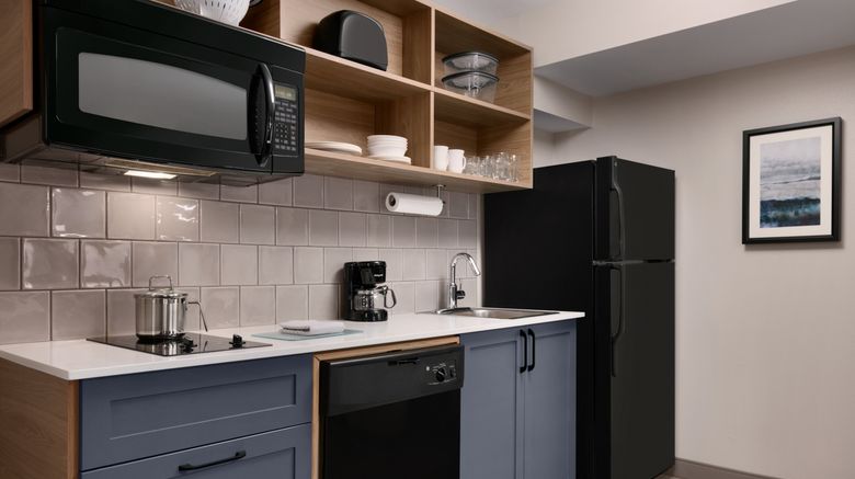 <b>Candlewood Suites Asheville Downtown Suite</b>. Images powered by <a href="https://www.leonardoworldwide.com/" title="Leonardo Worldwide" target="_blank">Leonardo</a>.