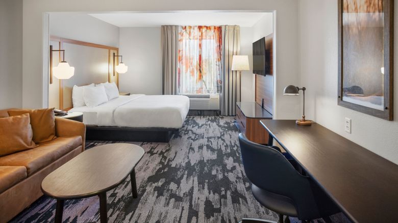 <b>Fairfield Inn & Suites Rancho Cordova Room</b>. Images powered by <a href="https://www.leonardoworldwide.com/" title="Leonardo Worldwide" target="_blank">Leonardo</a>.
