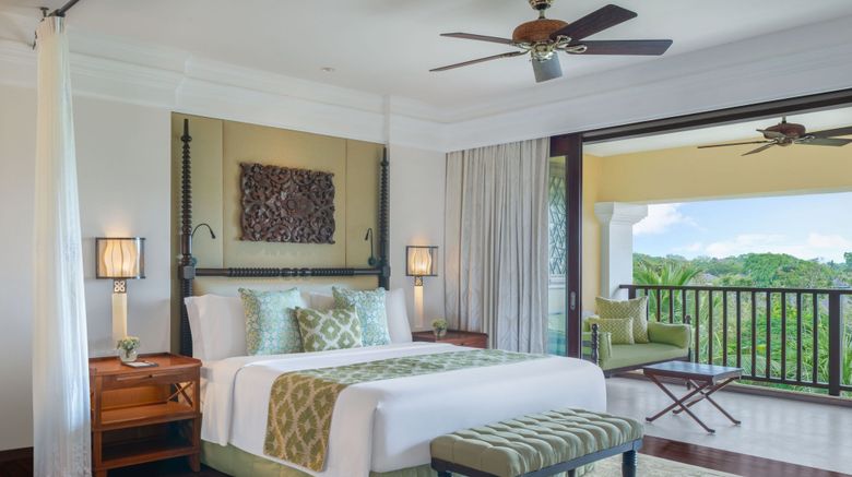 <b>The St Regis Bali Resort Suite</b>. Images powered by <a href="https://www.leonardoworldwide.com/" title="Leonardo Worldwide" target="_blank">Leonardo</a>.