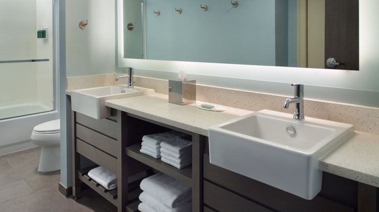 SpringHill Suites Pensacola Beach Room
