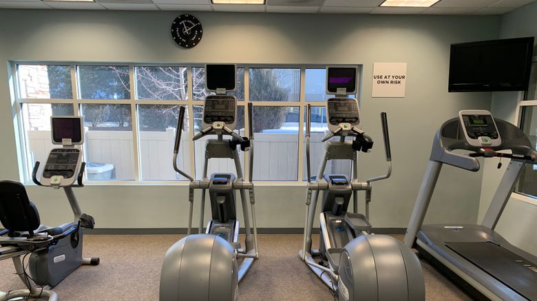 <b>Holiday Inn Express Hotel & Suites South Health Club</b>. Images powered by <a href="https://www.leonardoworldwide.com/" title="Leonardo Worldwide" target="_blank">Leonardo</a>.