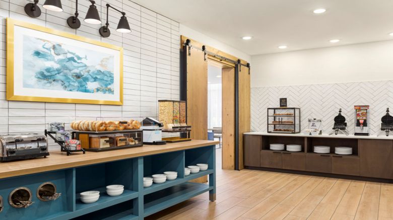 <b>Staybridge Suites Lexington South Restaurant</b>. Images powered by <a href="https://www.leonardoworldwide.com/" title="Leonardo Worldwide" target="_blank">Leonardo</a>.
