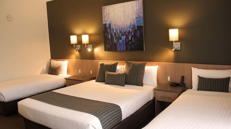 <b>Swan Hill Resort Room</b>. Images powered by <a href="https://www.leonardoworldwide.com/" title="Leonardo Worldwide" target="_blank">Leonardo</a>.