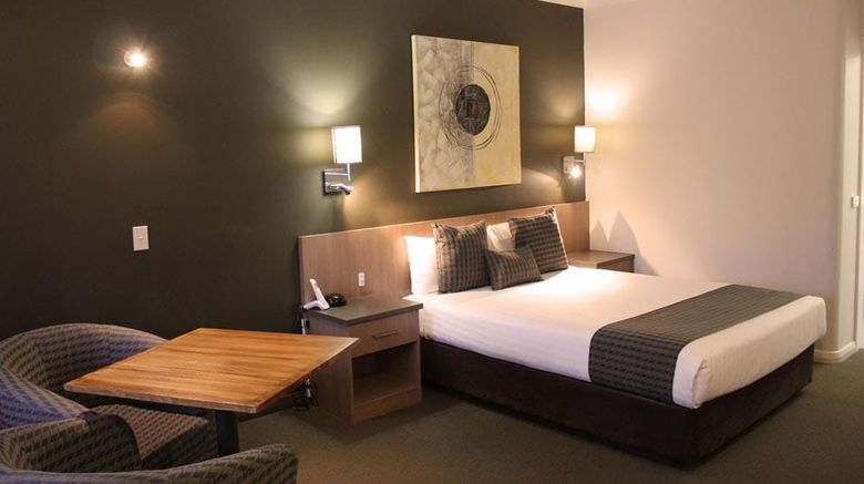 <b>Swan Hill Resort Suite</b>. Images powered by <a href="https://www.leonardoworldwide.com/" title="Leonardo Worldwide" target="_blank">Leonardo</a>.