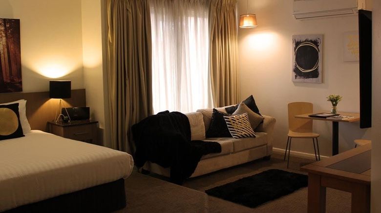 <b>Swan Hill Resort Suite</b>. Images powered by <a href="https://www.leonardoworldwide.com/" title="Leonardo Worldwide" target="_blank">Leonardo</a>.