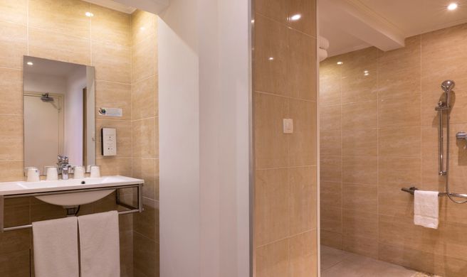 Chatillon Paris Montparnasse Room
