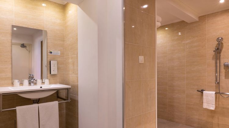 Chatillon Paris Montparnasse Room