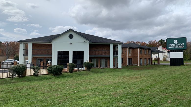 HomeTowne Studios Egg Harbor-Atlantic Exterior. Images powered by <a href="https://www.leonardoworldwide.com" target="_blank" rel="noopener">Leonardo</a>.