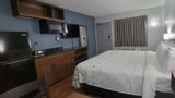HomeTowne Studios Egg Harbor-Atlantic Room