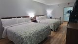 HomeTowne Studios Egg Harbor-Atlantic Room