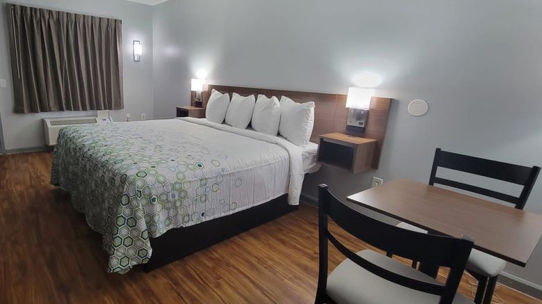 <b>HomeTowne Studios Egg Harbor-Atlantic Room</b>. Images powered by <a href="https://www.leonardoworldwide.com/" title="Leonardo Worldwide" target="_blank">Leonardo</a>.