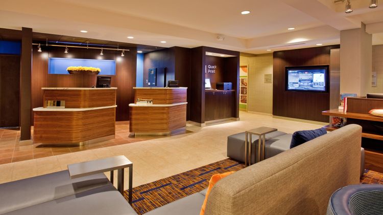 Courtyard Houston Sugar Land/Stafford Lobby