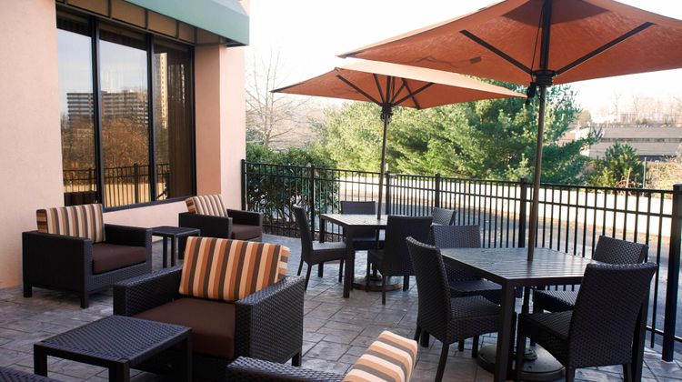 Courtyard Shelton Exterior