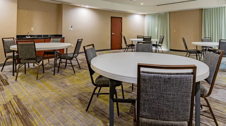 Courtyard by Marriott Brunswick Meeting