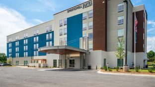 Springhill Suites Airport Lake Pointe
