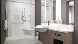 Springhill Suites Airport Lake Pointe Room